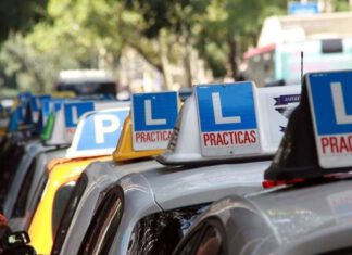 La Guardia Civil detiene a un profesor de autoescuela por supuestos delitos de abuso sexual